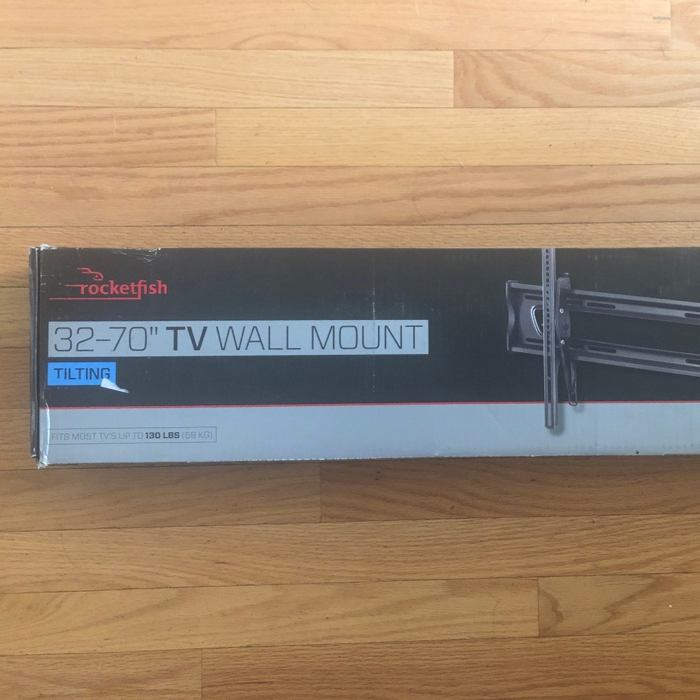 32" - 70" wall mount. Never been opened, never use